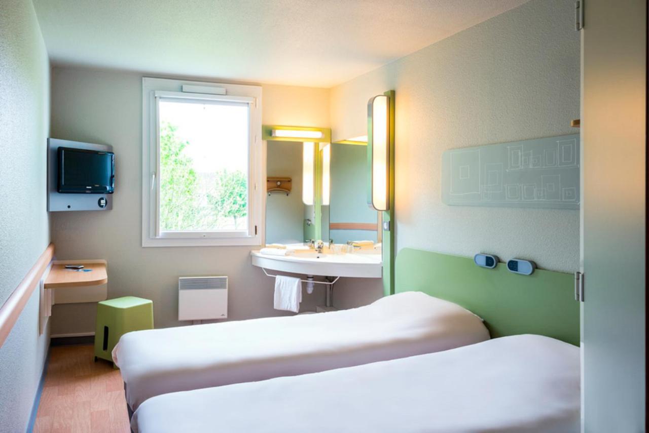 Ibis Budget Poitiers Nord Futuroscope Chasseneuil-du-Poitou Exterior foto